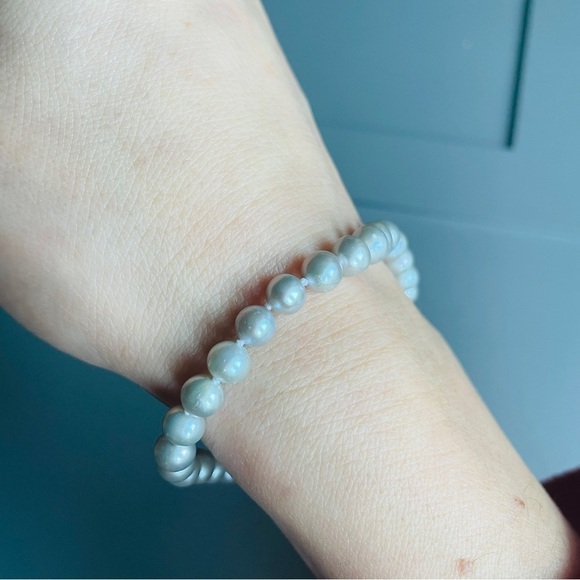 Natural Silver Pearl 14k Gold JCM Jacmel Mauritius Hand Knotted Strand B… - Picture 3 of 7